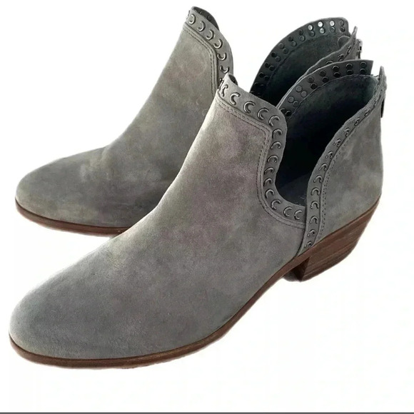 VINCE CAMUTO Chateau Gray Leather Prafinta Ankle Booties Suede Boot Sz 9.5 - Picture 3 of 11